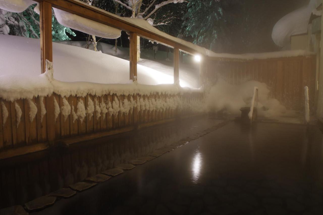 Higashikawa K'S House Hokkaido - Asahidake Onsen Hostel מראה חיצוני תמונה