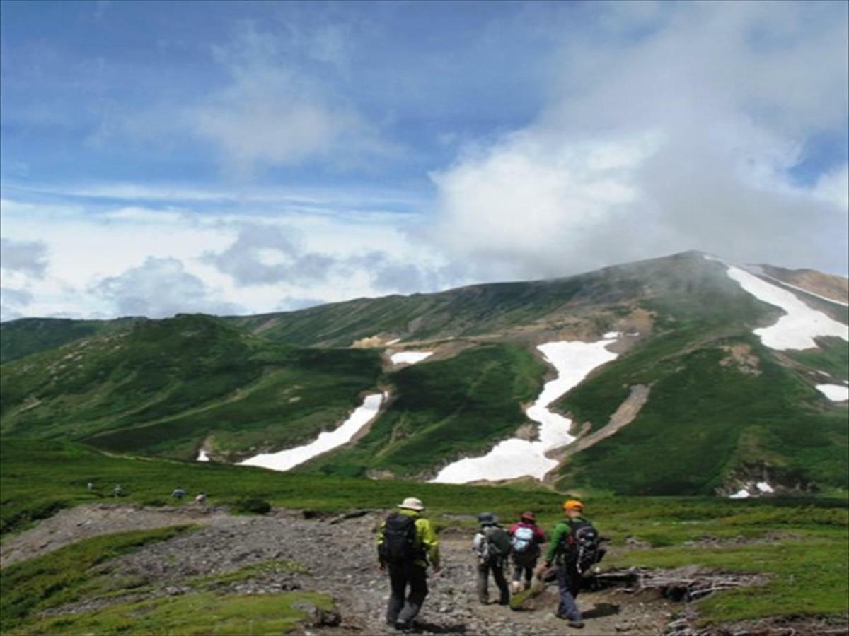 Higashikawa K'S House Hokkaido - Asahidake Onsen Hostel מראה חיצוני תמונה