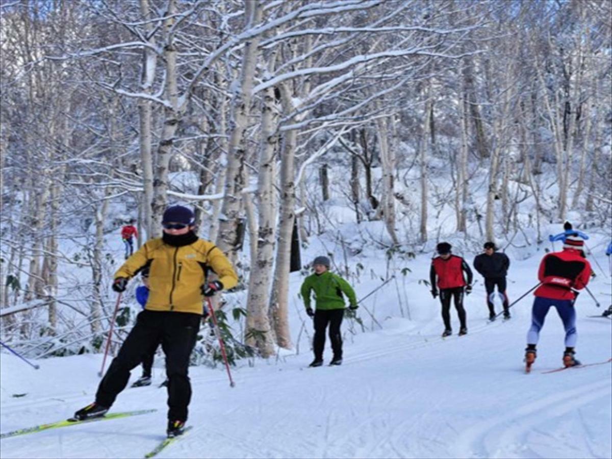 Higashikawa K'S House Hokkaido - Asahidake Onsen Hostel מראה חיצוני תמונה