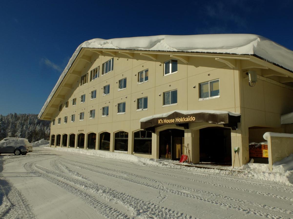 Higashikawa K'S House Hokkaido - Asahidake Onsen Hostel מראה חיצוני תמונה