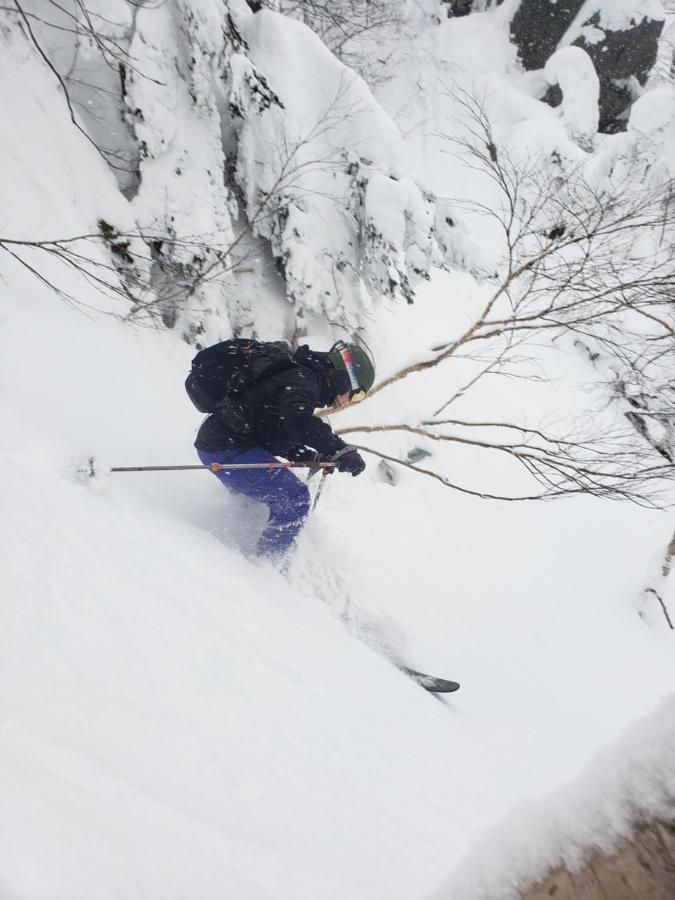 Higashikawa K'S House Hokkaido - Asahidake Onsen Hostel מראה חיצוני תמונה