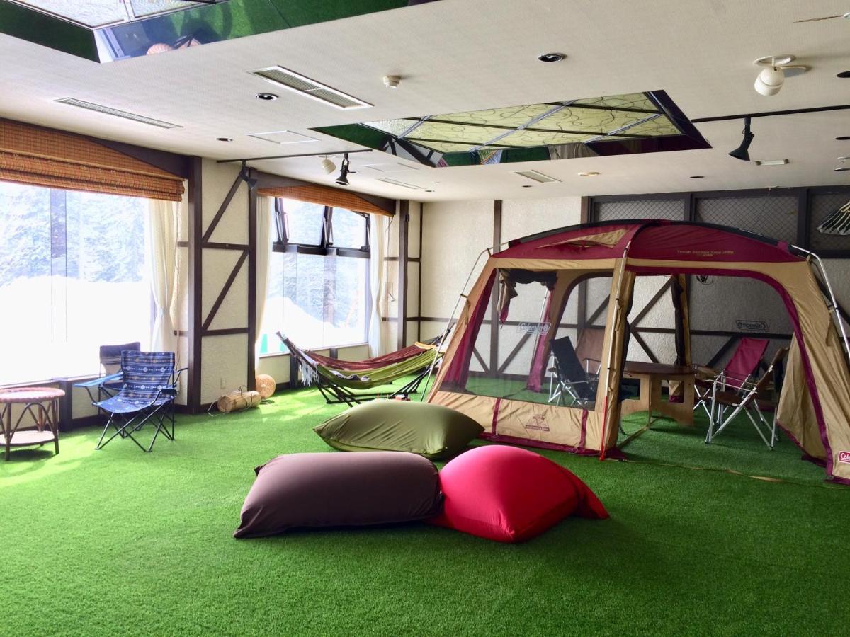 Higashikawa K'S House Hokkaido - Asahidake Onsen Hostel מראה חיצוני תמונה
